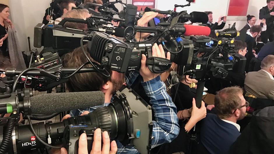 Abstimmungssonntag: So berichten Journalisten über den Showdown