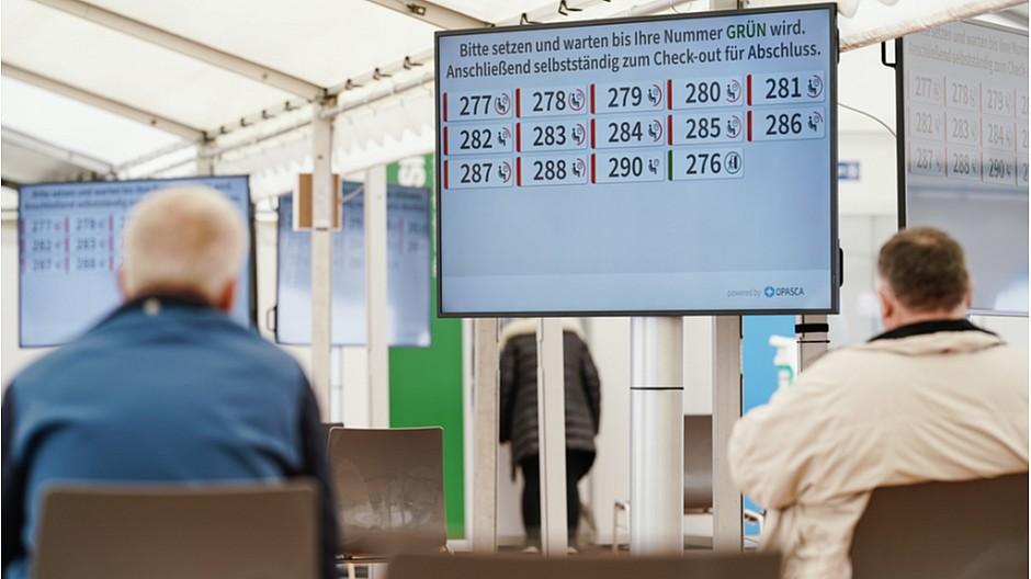 Corona-Impfungen: So Piks-freundlich sind Schweizer Medienhäuser