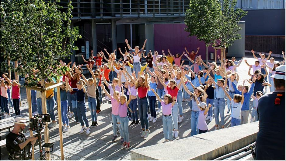 SRF #SayHi: Tanzen gegen Mobbing