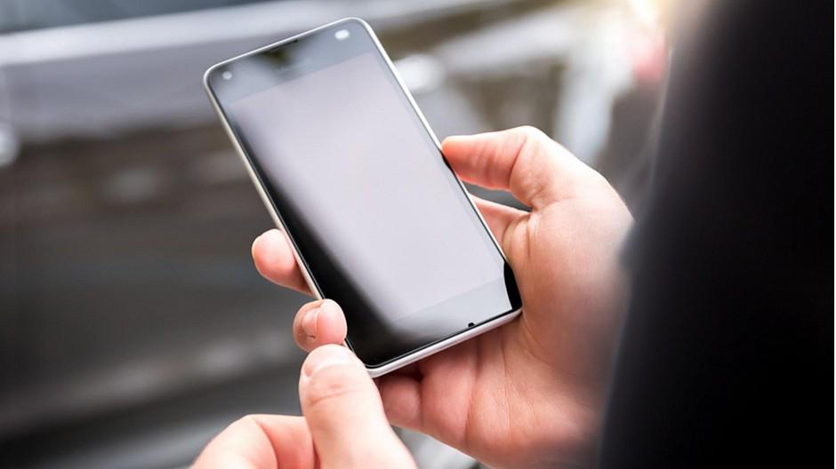 Social Media: Teilen trügt das Selbstbewusstsein