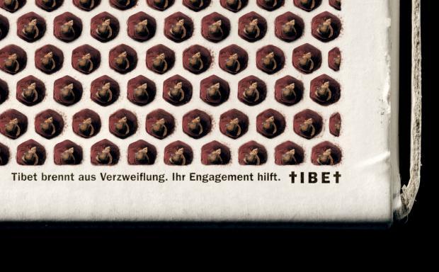 Havas Worldwide Zürich: Eine Zündholzschachtel aus Mönchen