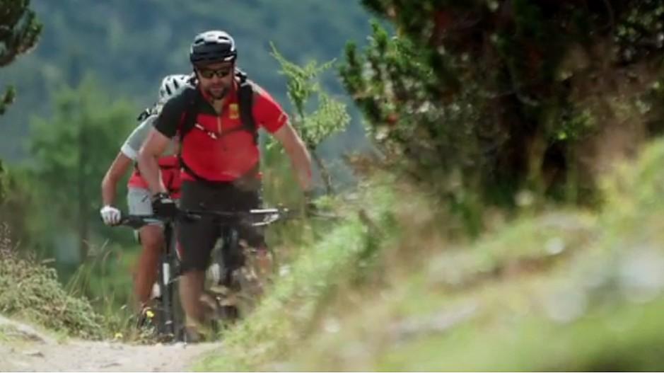 Schweiz Tourismus: Touristen sollen sich aufs Velo schwingen
