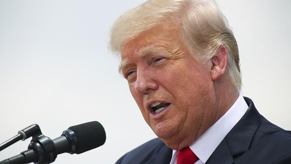 Nach Rauswurf: Trump verklagt Twitter, Facebook und Google