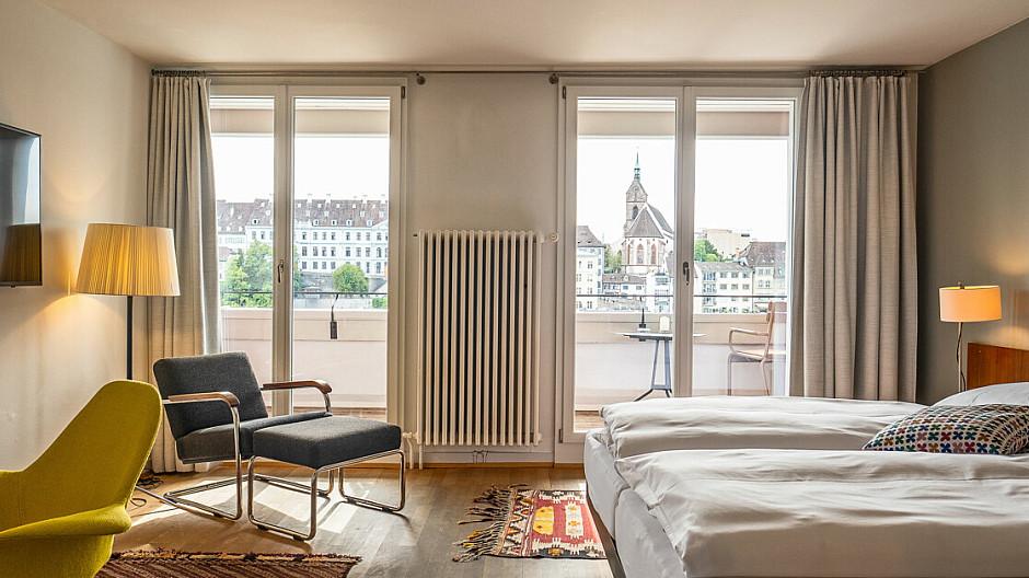 Basel Tourismus: Übernachtungen im Hotel für Einheimische