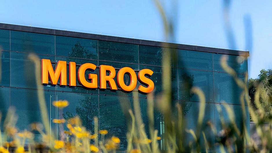 Migros: Umbau beim orangen Riesen fordert erste Opfer