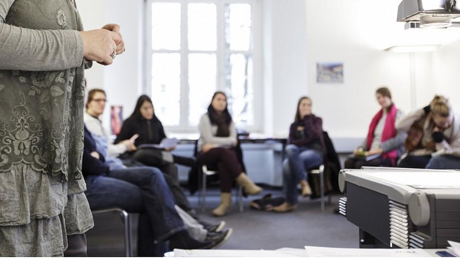 MAZ: Umsatzplus bei der Diplomausbildung