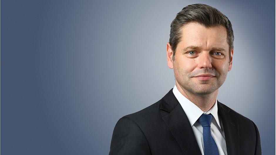CNN Money Switzerland: Urs Gredig interviewt Wirtschaftschefs