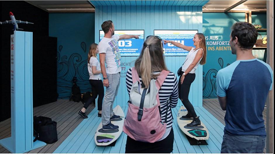 Freundliche Grüsse: Virtuelles Surfen auf echten Brettern