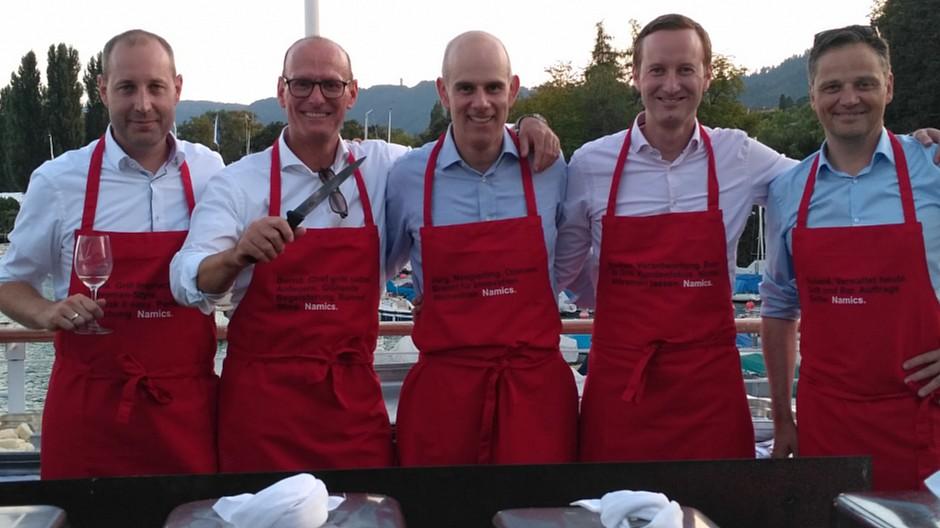 Namics: Wenn die Chefs zur Grillzange greifen