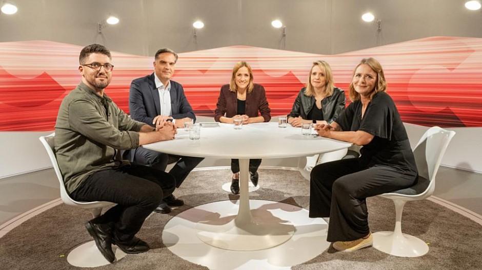 Club: Wie Medien aus dem Krieg berichten