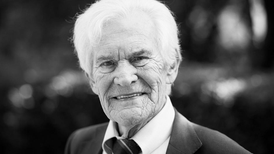 Todesfall: Wilhelm Wieben stirbt mit 84 Jahren