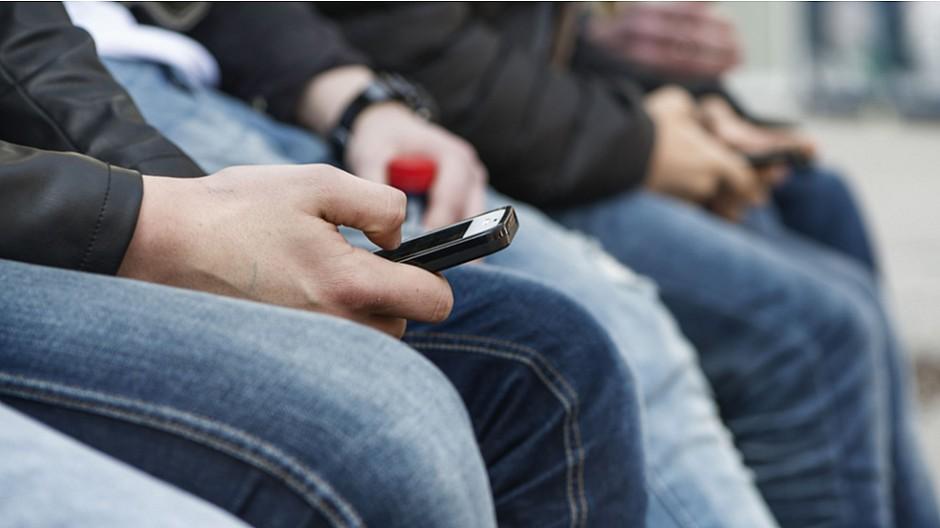 Medienmissbrauch: Zürcher Jugendliche begehen mehr Delikte im digitalen Raum