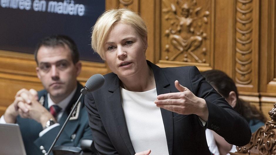 Diskussion um Service public: Nationalratskommission will Zusatzbericht zur SRG