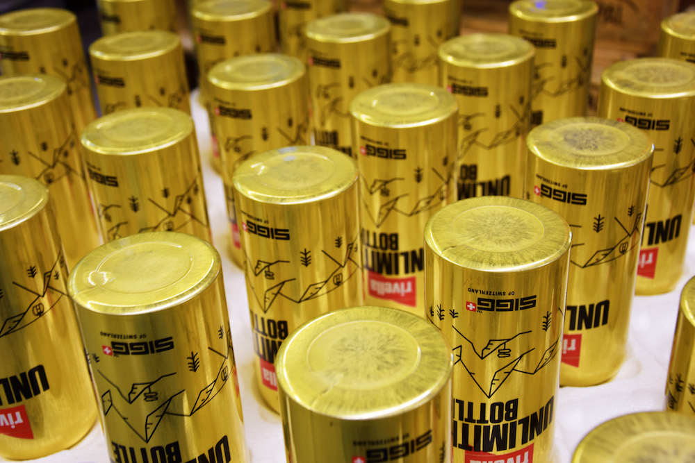180820_Rivella_UnlimitedBottle_Produktion