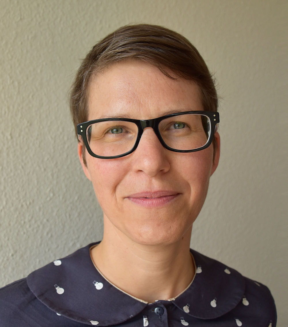 Esther Thalmann farbig[1]