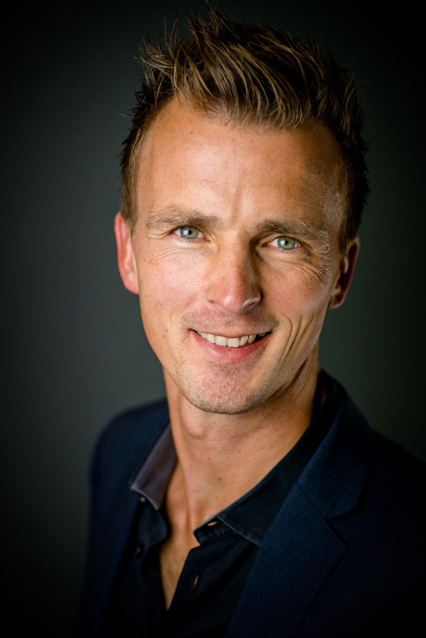 Lennart Hintz MediaCom Switzerland