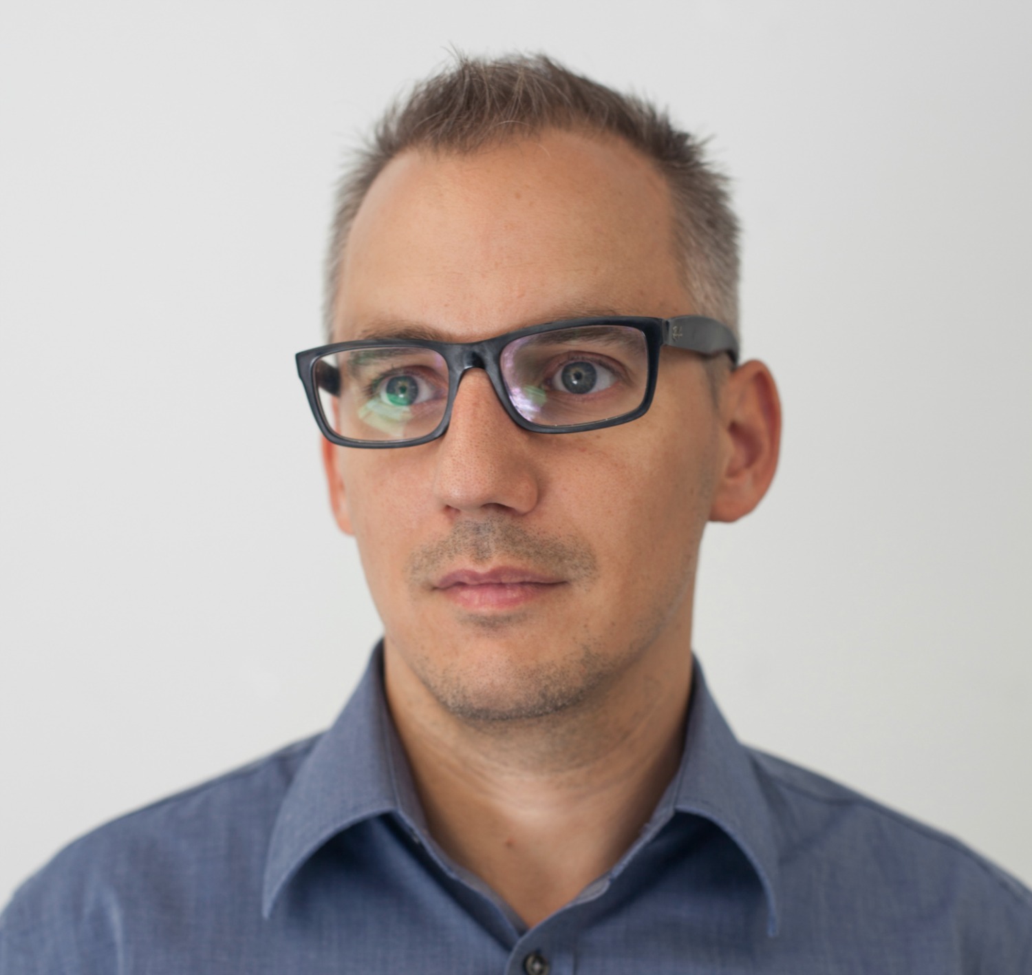Micha Seger m