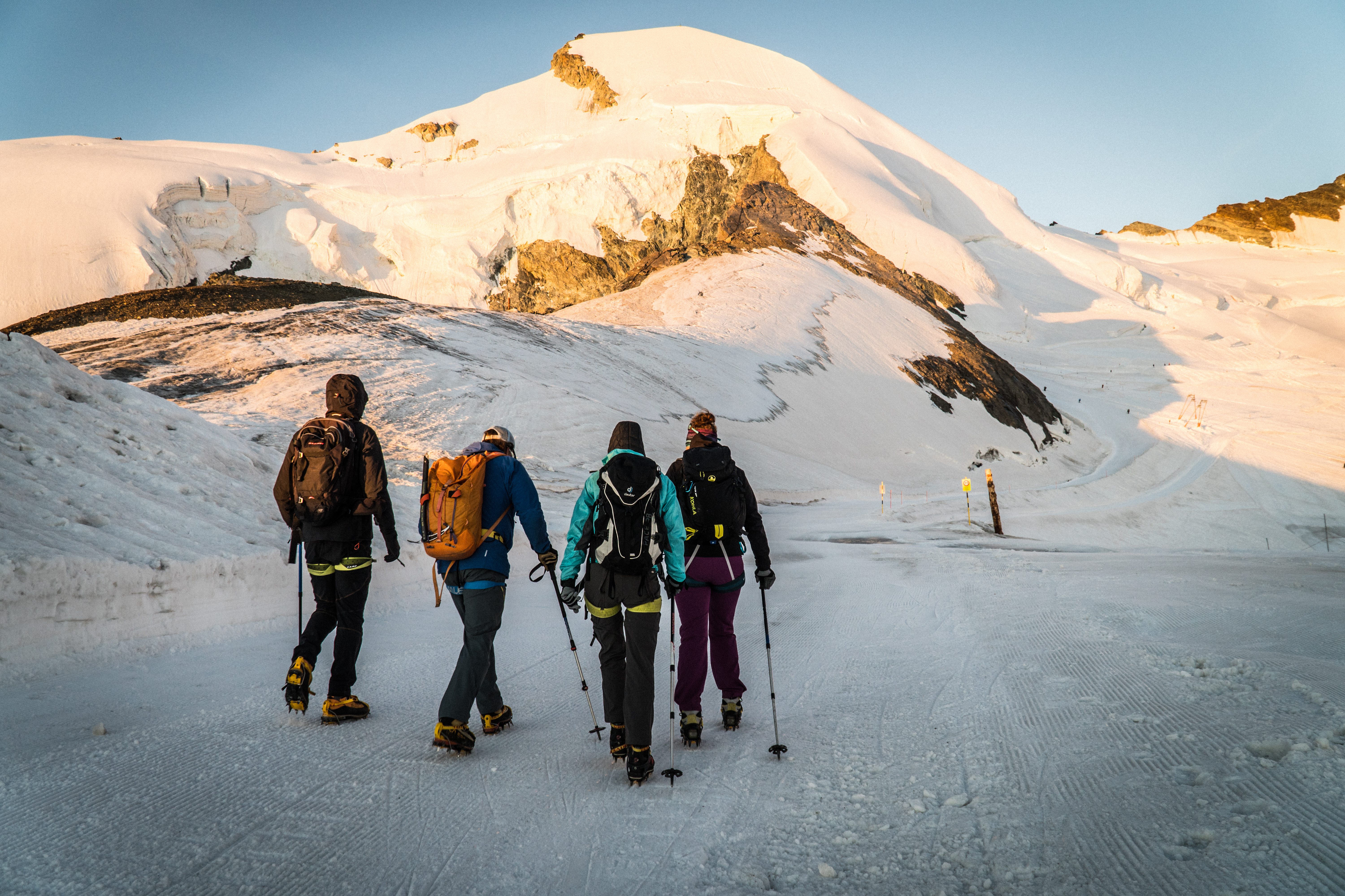 ST_3x2_Allalinhorn-Ascent_76006