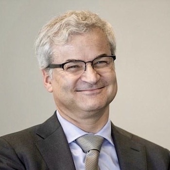 ex-baz-verleger-geht-nach-harvard-9750