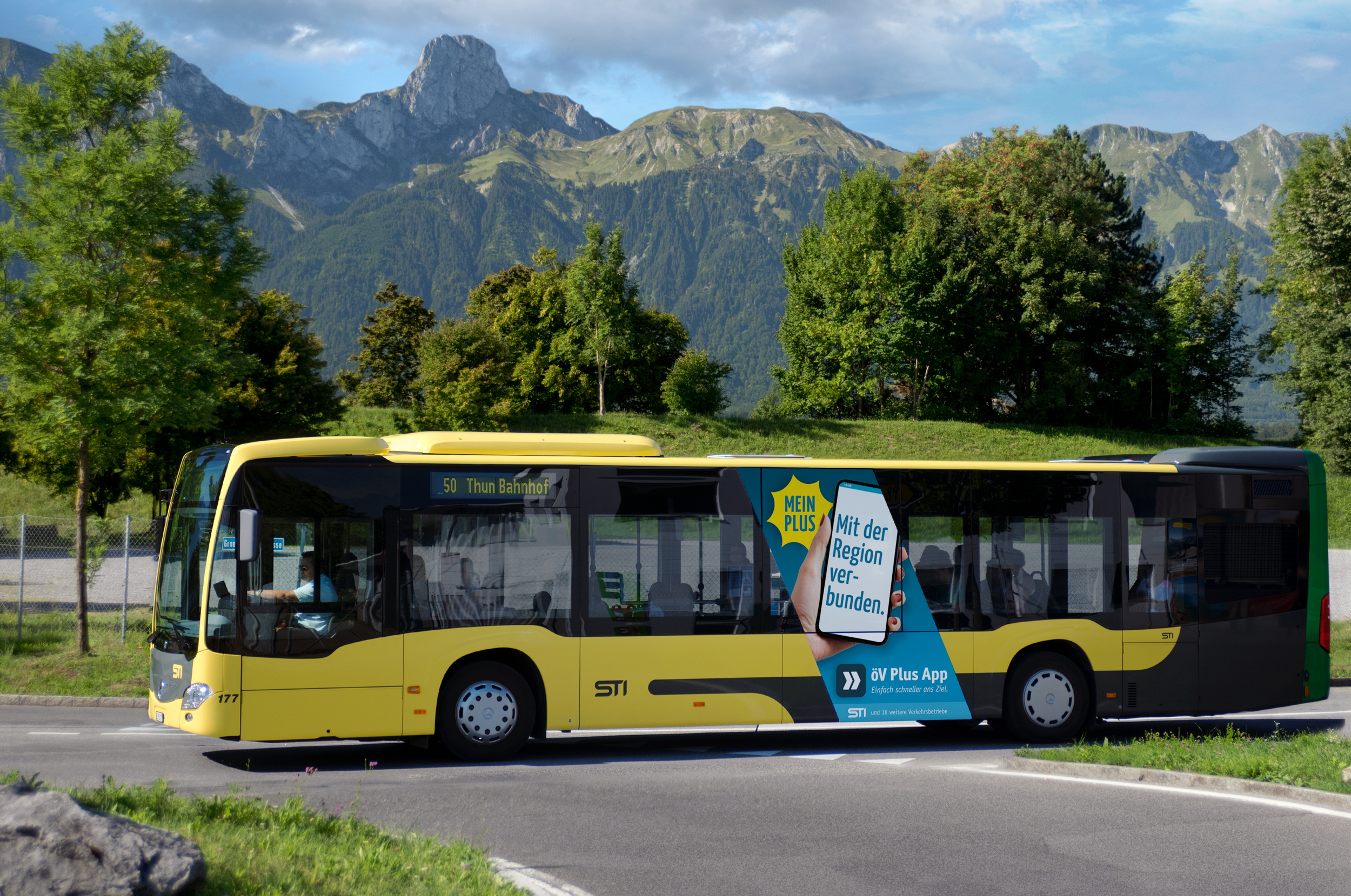 oeVPlus-Medienmitteilung-Fahrzeugbeschriftung
