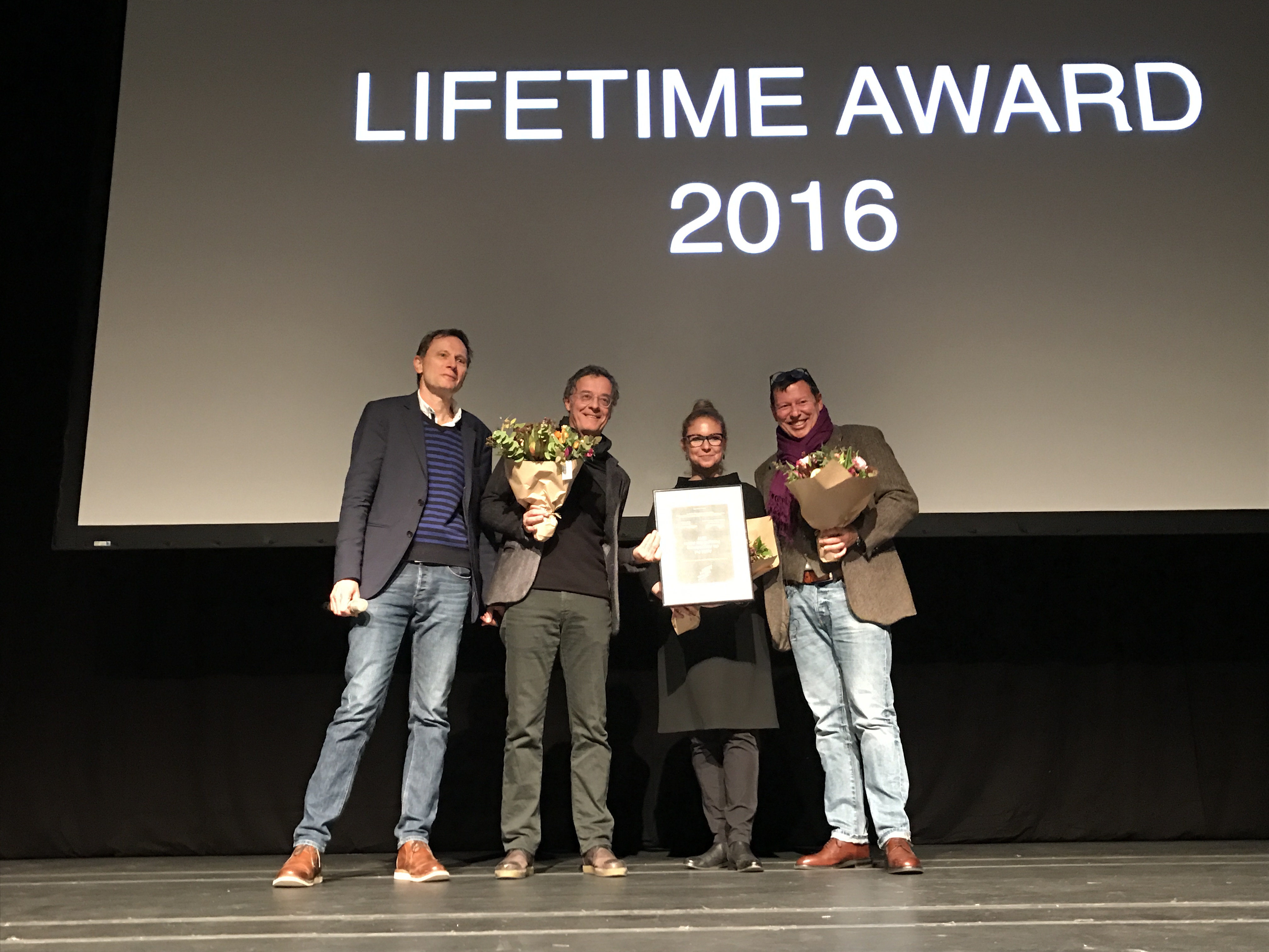 photo17_Award Ceremony_Res Strehle_Andri Pol_Alexandra_Wey_Thomas Kern_03