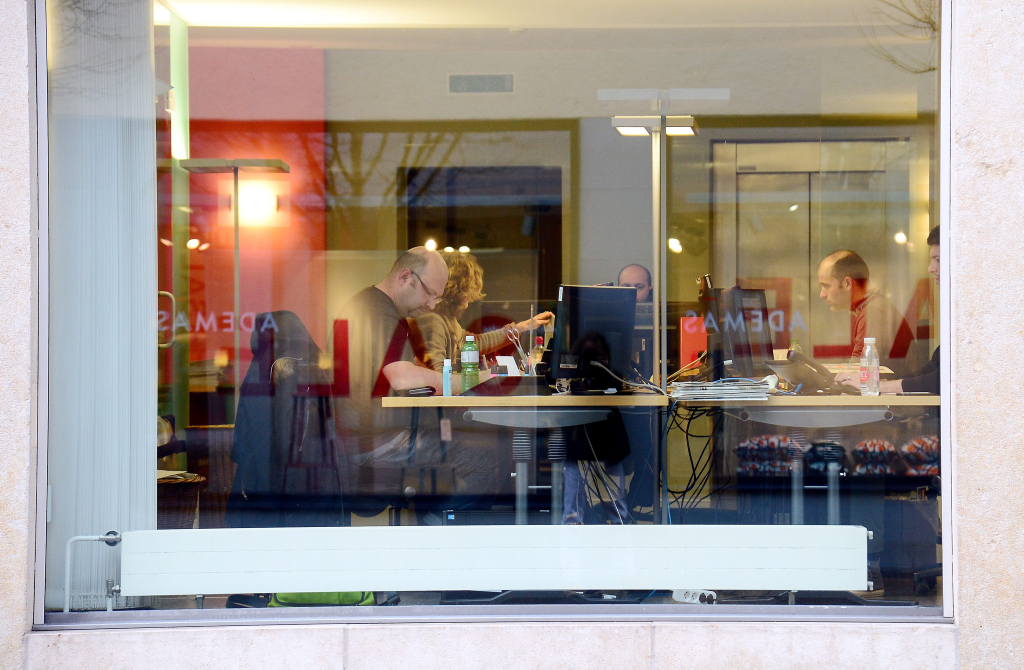 07_Die Redaktion im Schaufenster